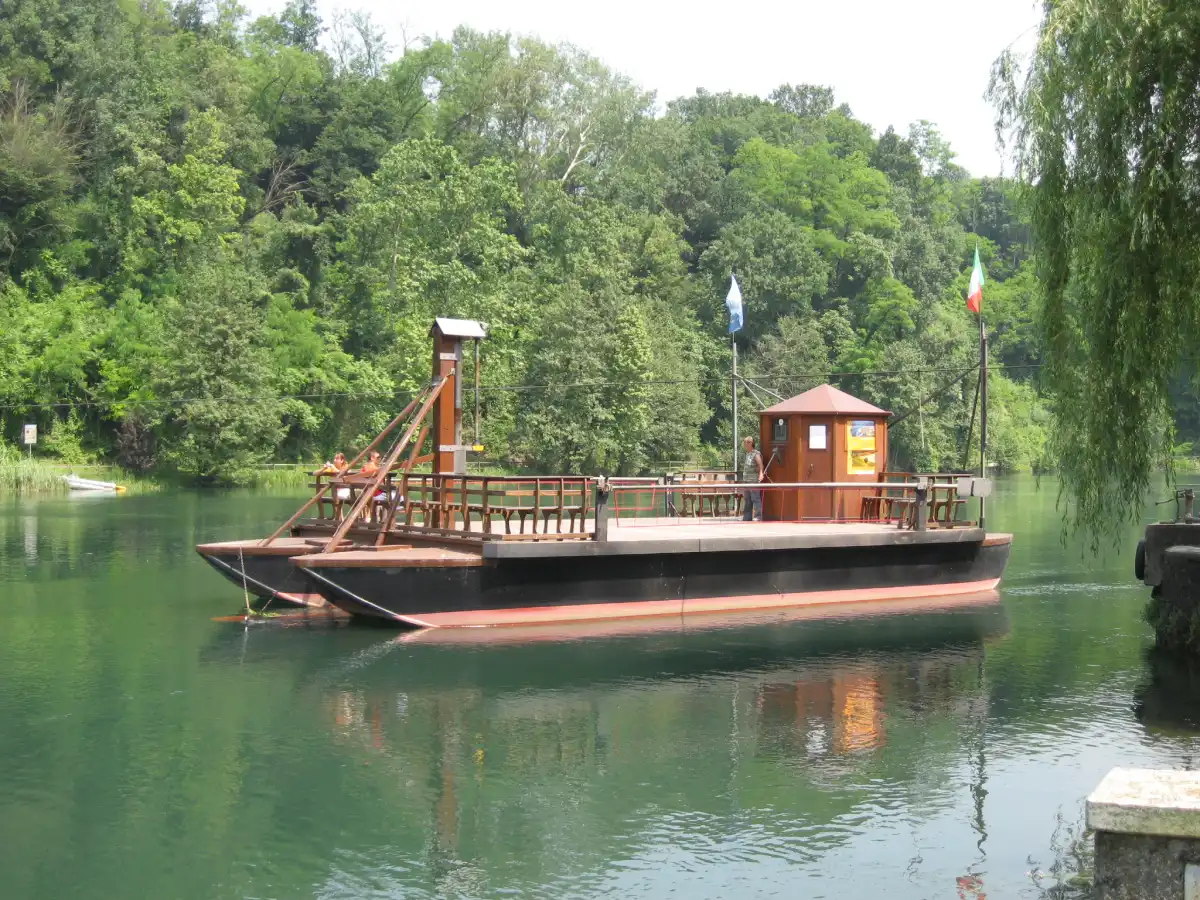 Il traghetto di Leonardo a Imbersago, nei dintorni della Corte del Passone a Montevecchia